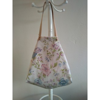 Bolso castaña flores tonos pastel